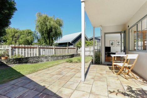 Photo of property in 31 Oakwood Grove, Eastern Beach, Auckland, 2012