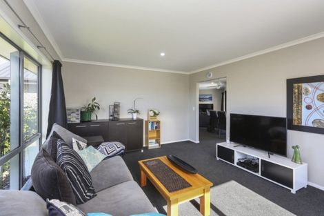 Photo of property in 14 Wentworth Lane, Waiwhakaiho, New Plymouth, 4312