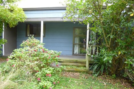 Photo of property in 72 Hastings Street, Halcombe, Feilding, 4779