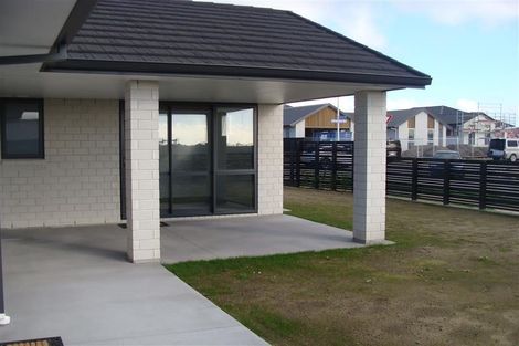 Photo of property in 8 Blacklock Road, Pyes Pa, Tauranga, 3112