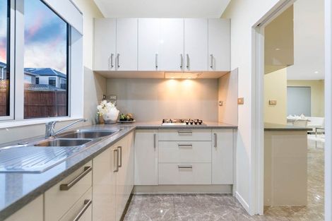 Photo of property in 16 Hangahai Road, Flat Bush, Auckland, 2019