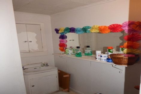 Photo of property in 11 Bell Street, Marton, 4710