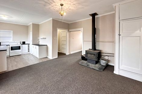 Photo of property in 65 Swiss Avenue, Gonville, Whanganui, 4501