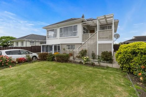 Photo of property in 27 Glen Avenue, Papatoetoe, Auckland, 2025