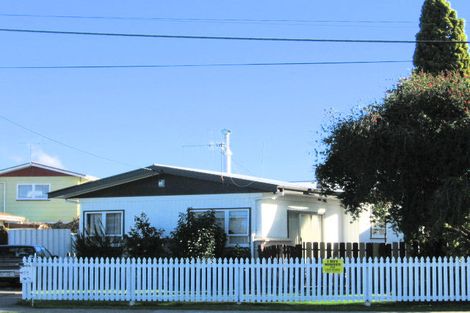 Photo of property in 175 Riverbend Road, Onekawa, Napier, 4110