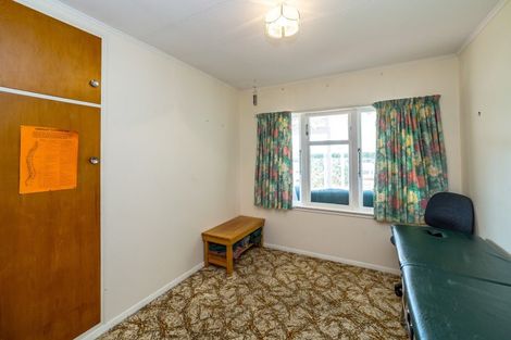 Photo of property in 11 Charles Street, Carterton, 5713