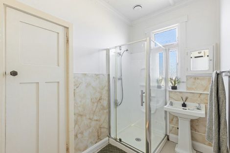 Photo of property in 389 Carrington Street, Upper Vogeltown, New Plymouth, 4310