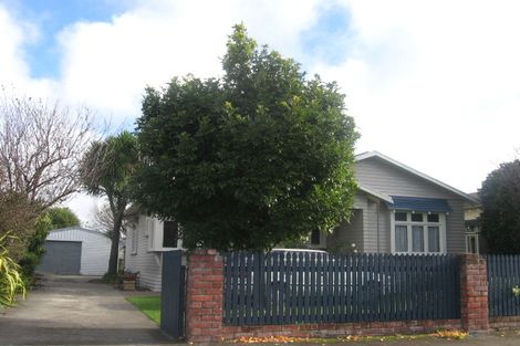 Photo of property in 10 Burns Avenue, Takaro, Palmerston North, 4412