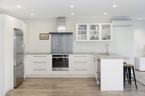 Photo of property in 35 Delph Street, Avonhead, Christchurch, 8042