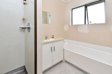 Photo of property in 1/1 Manse Road, Pahurehure, Papakura, 2113