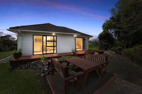 Photo of property in 59 Alfred Road, Egmont Village, New Plymouth, 4371