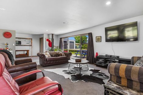 Photo of property in 193 Ackworth Road, Lepperton, New Plymouth, 4373