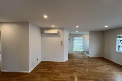 Photo of property in 704b Manukau Road, Royal Oak, Auckland, 1023