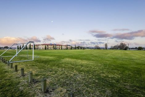 Photo of property in 58 Te Aparangi Road, Papakura, 2110