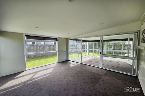 Photo of property in 1/16 Northcote Road, Takapuna, Auckland, 0622