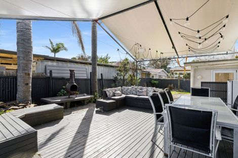 Photo of property in 54 Manaia Road, Tairua, 3508
