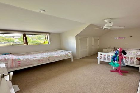 Photo of property in 74 Cheriton Road, Mellons Bay, Auckland, 2014