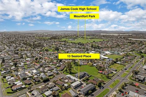 Photo of property in 13d Sealord Place, Clendon Park, Auckland, 2103