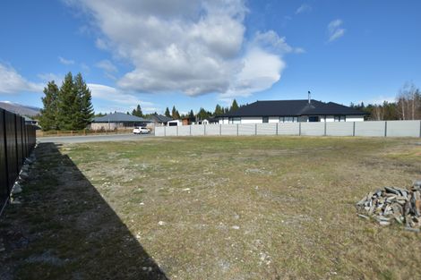 Photo of property in 30 Rhoboro Road, Twizel, 7901