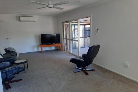 Photo of property in 3 Cranbrook Avenue, Burnside, Christchurch, 8053