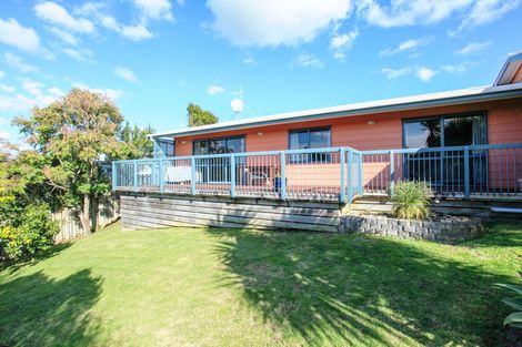 Photo of property in 26 Manukau Road, Raglan, 3225