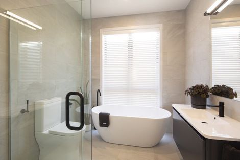 Photo of property in 11a Double Cone Road, Jacks Point, Queenstown, 9371