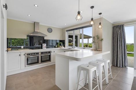 Photo of property in 3-5 Thompson Street, Shannon, 4821