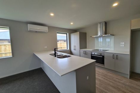 Photo of property in 62 Broadway Parade, Rolleston, 7615