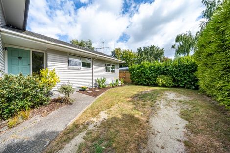 Photo of property in 6 Brightwater Crescent, Totara Park, Upper Hutt, 5018