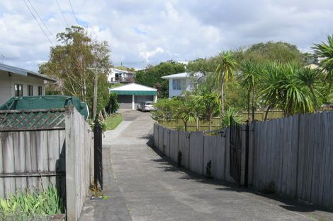 Photo of property in 700 East Coast Road, Pinehill, Auckland, 0632