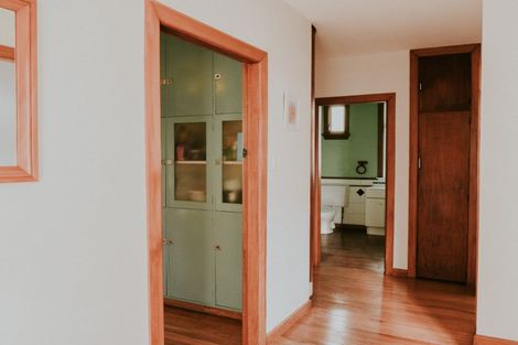 Photo of property in 45 Milton Terrace, Picton, 7220