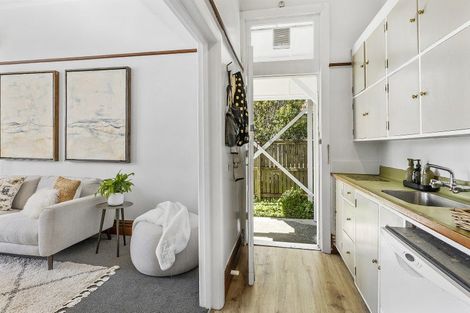 Photo of property in 31a Hall Street, Newtown, Wellington, 6021