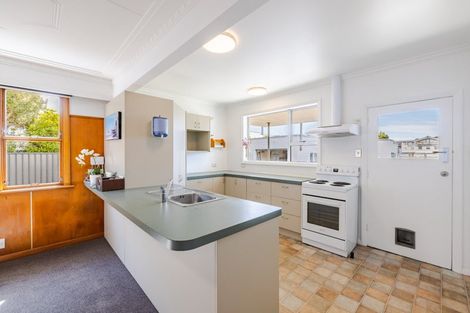 Photo of property in 31 Melbourne Street, South Dunedin, Dunedin, 9012