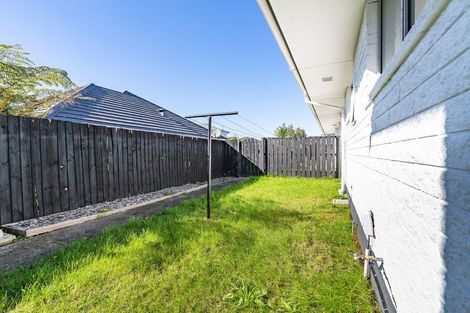 Photo of property in 2/54 Devon Street, Sydenham, Christchurch, 8023