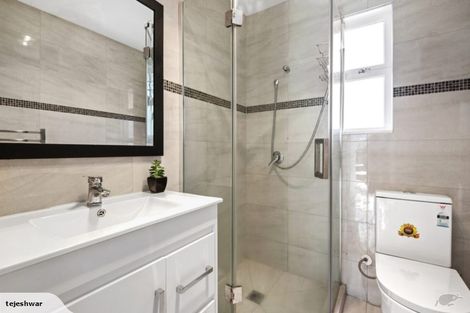 Photo of property in 3/51 Cardiff Road, Pakuranga, Auckland, 2010