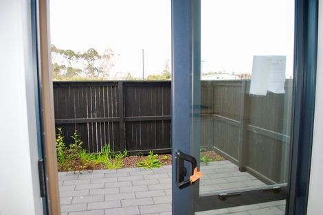 Photo of property in 5 Kaman Seasprite Road, Hobsonville, Auckland, 0616