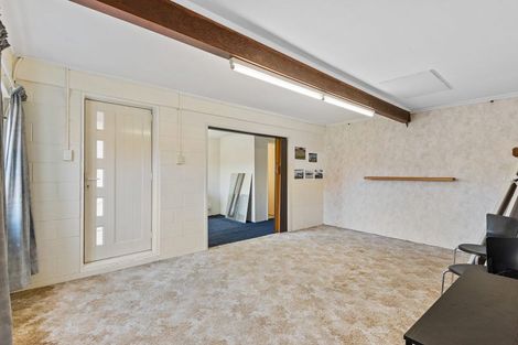 Photo of property in 8 Elwyn Crescent, Green Island, Dunedin, 9018