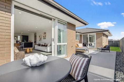Photo of property in 18 Watene Way, Welcome Bay, Tauranga, 3112