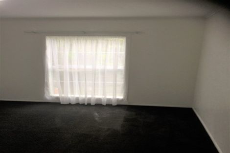 Photo of property in 14 Alton Terrace, Pakuranga Heights, Auckland, 2010
