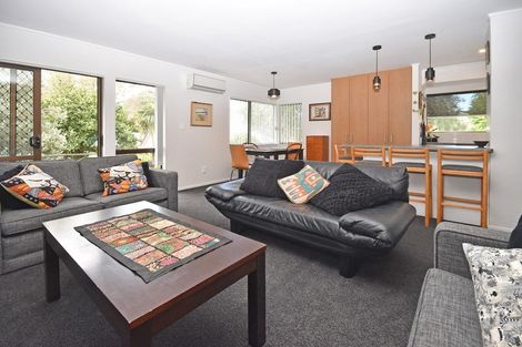 Photo of property in 8/37a Glengarry Road, Glen Eden, Auckland, 0602