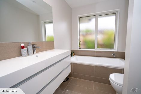 Photo of property in 51 Beachvale Drive, Kaiapoi, 7630