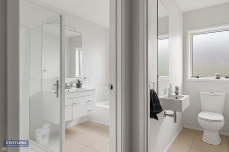 Photo of property in 15a Caldera Close, Pyes Pa, Tauranga, 3112