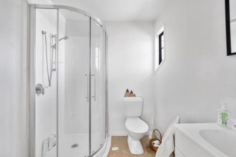 Photo of property in 137 Kenrigg Road West, Kinloch, Taupo, 3377