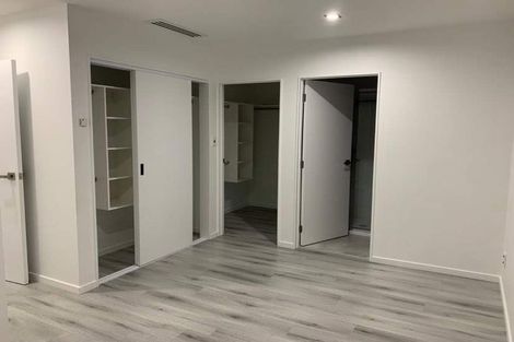 Photo of property in 8 Caribbean Drive, Unsworth Heights, Auckland, 0632