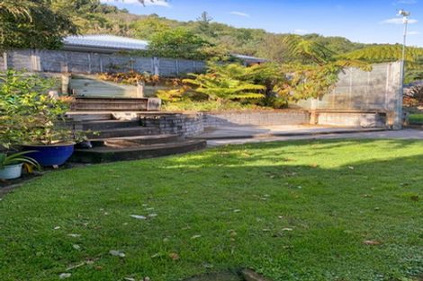 Photo of property in 91 Milton Terrace, Picton, 7220