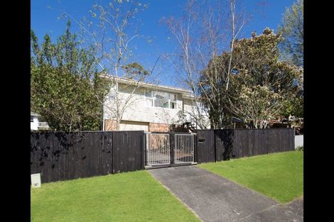 Photo of property in 1/28 Sequoia Place, Sunnynook, Auckland, 0620