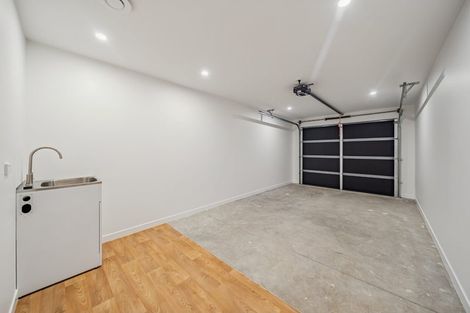 Photo of property in 2/60 Akatarawa Road, Brown Owl, Upper Hutt, 5018