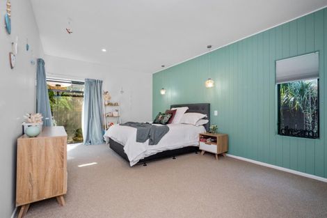 Photo of property in 28 Seaview Road, Otumoetai, Tauranga, 3110