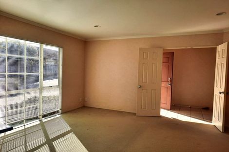 Photo of property in 6 Stellamaris Way, Northpark, Auckland, 2013