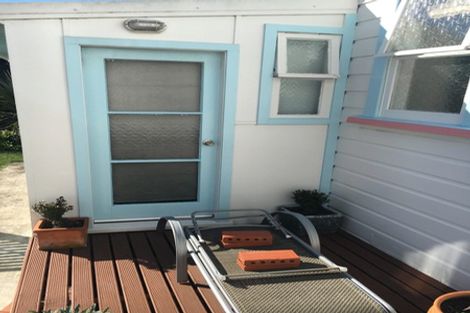 Photo of property in 71 Pirie Street, Mount Victoria, Wellington, 6011